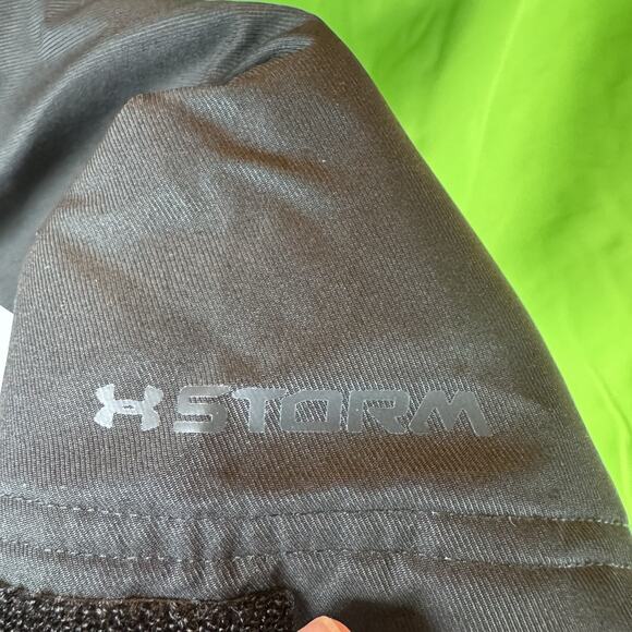 Under Armour Boys M Snow Jacket Storm ColdGear Infrared Primaloft Hooded Winter - Picture 16 of 16